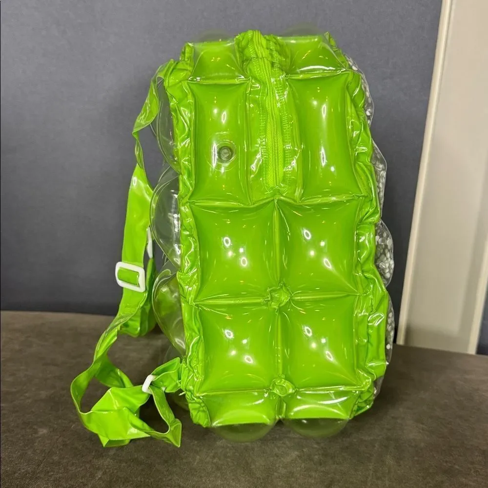 N/A green inflatable